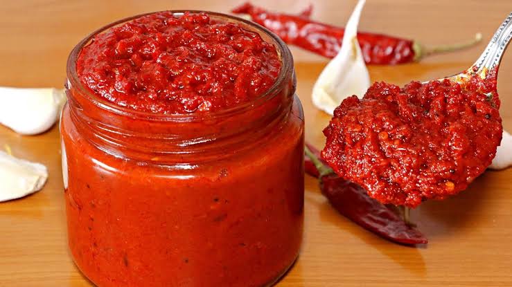Schezwan Sauce – green and and red chilli mix (250g)